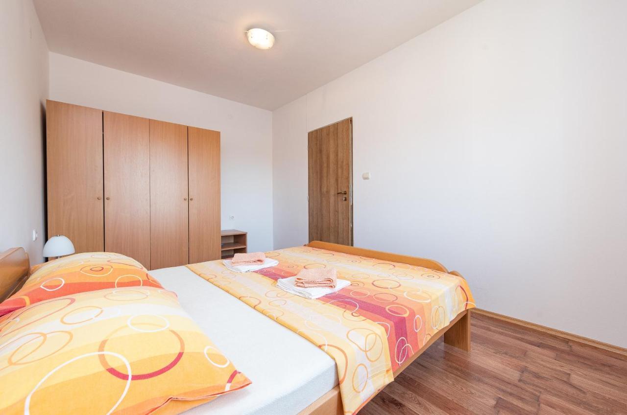 Apartment Mila Gornji Karin