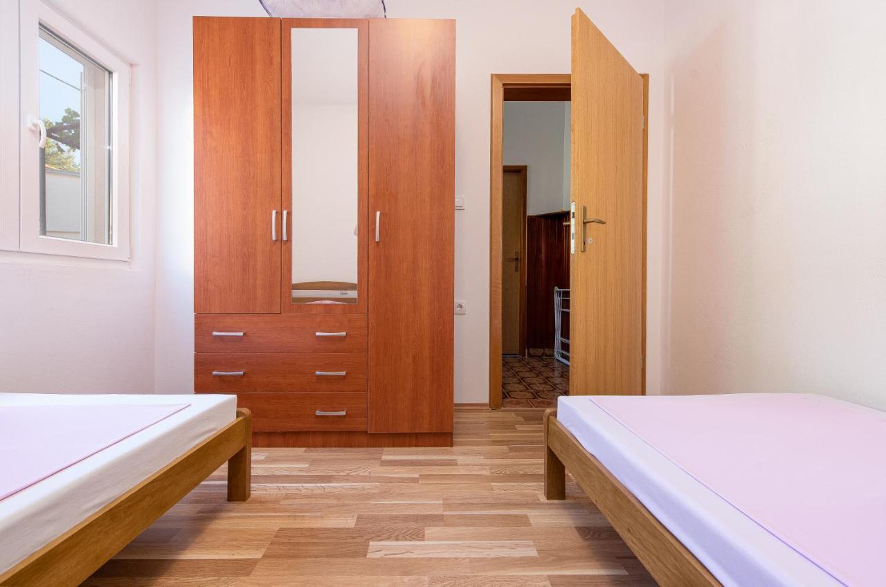 Apartment Mila *